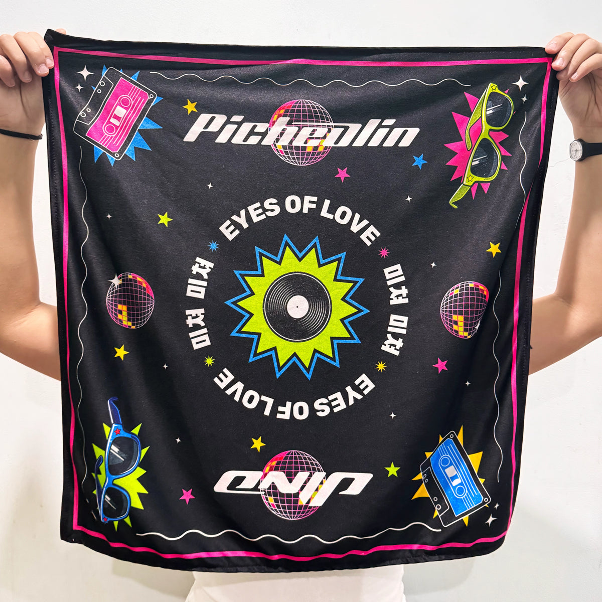 PRE-ORDER | Picheolin Eyes of Love Bandana